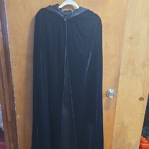Black Velvet Cape OS